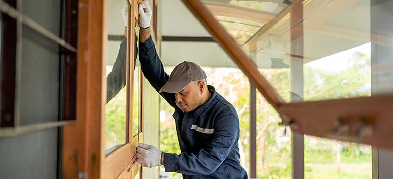Double Hung Vinyl Window Sash Replacement in Palm Valley, FL